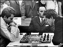 Bobby Fischer (right) playing Boris Spassky in Germany in 1970